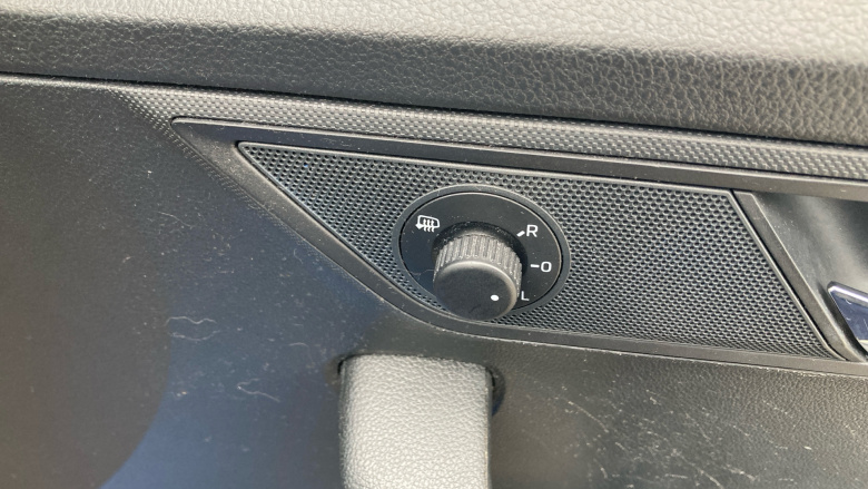 Skoda Fabia 1.0 MPI SE 5dr Petrol Hatchback